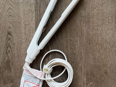 T3 Micro Ceramic Flat Iron