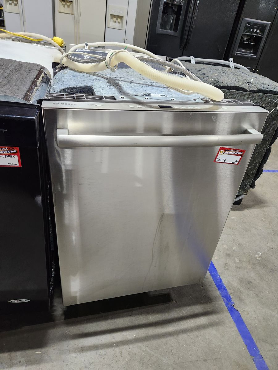 Bosch Stainless Steel Built-In Dishwasher with Top Controls and Bar Handle
