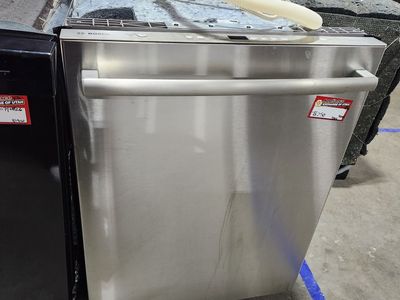 Bosch Stainless Steel Built-In Dishwasher with Top Controls and Bar Handle