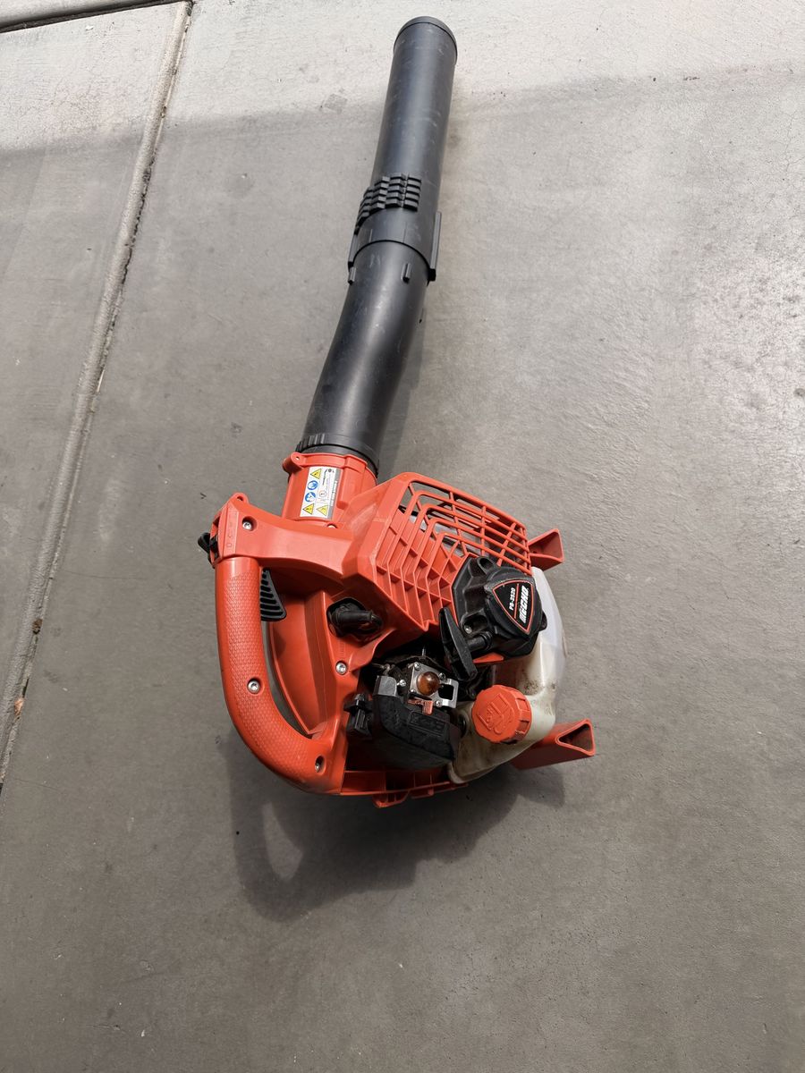 Echo PB-2520 Gas Leaf Blower Handheld