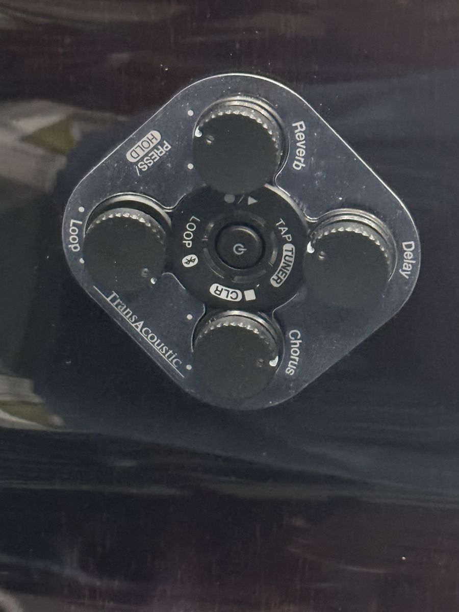 Main image 7