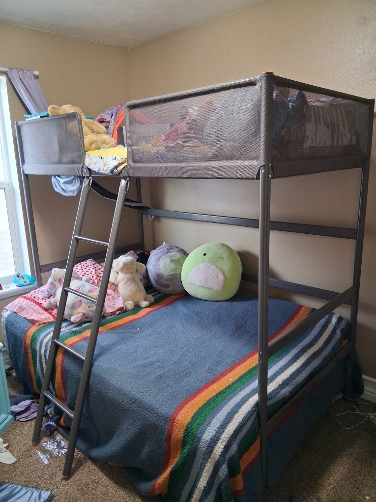 Metal Bunk Bed Frame with Ladder - Space-Saving Design