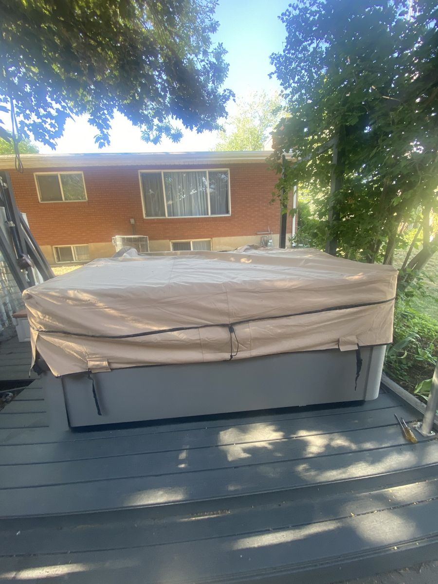 Hot Tub Cover Cover Protector  Cover Lift