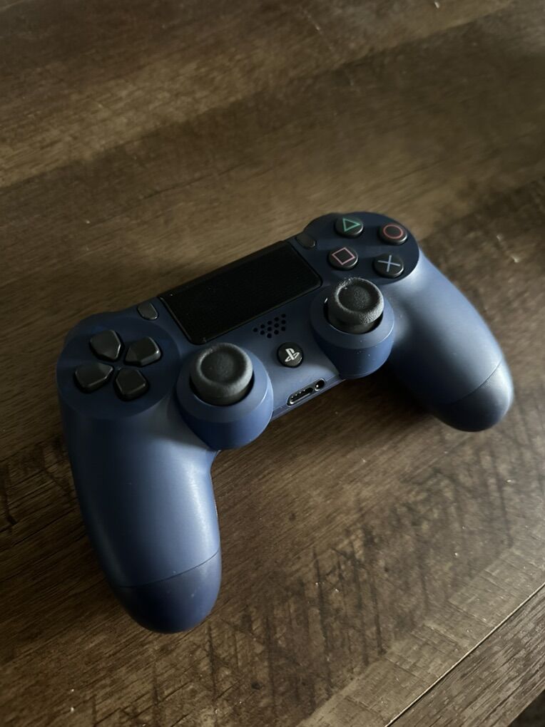 PS4 Controller
