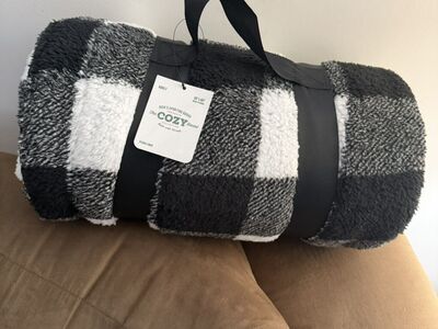 Blanket - Plush Lined Adult Blanket 50 X 60