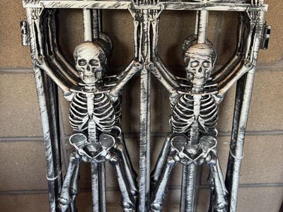 Halloween Skeleton Fence Yard Decoration Props Spooky Decor