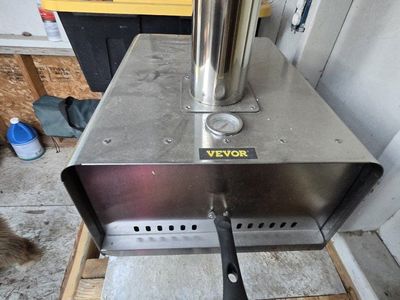 VEVOR Outdoor Pizza Oven Stainless Steel Wood-Fired Portable Pizza Maker with Chimney