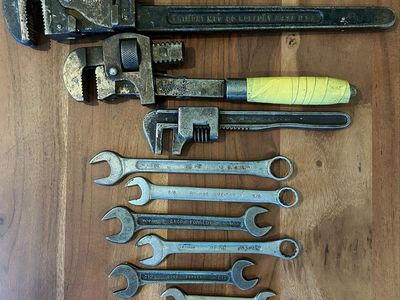 Vintage Tool Lot Trimo 18” Pipe Wrench, Pexto Pipe Wrench, Adjustable Wrenches & Open-End Wrenches