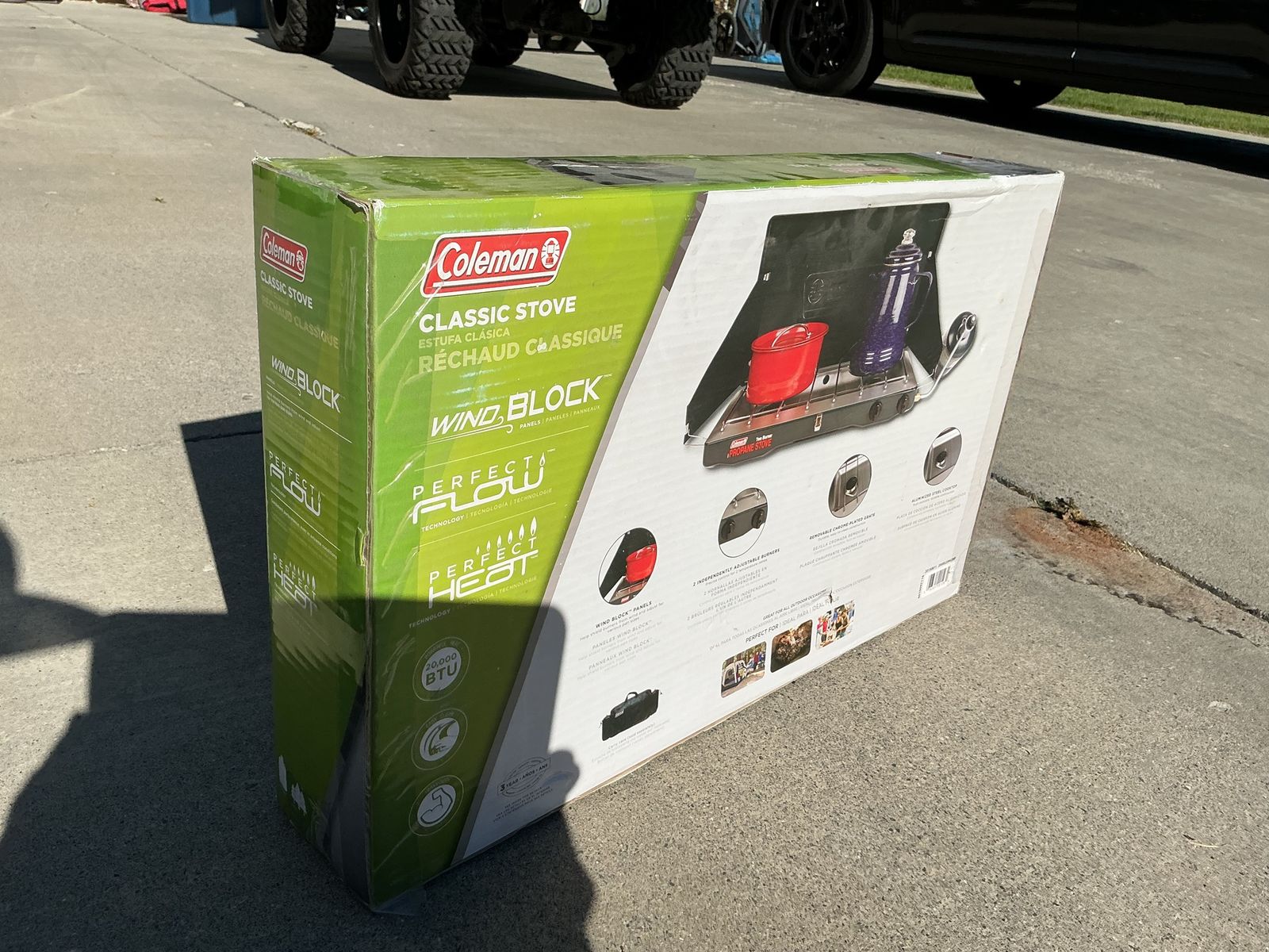 Coleman Classic Stove with Wind Block & Perfect Heat/Flow, 20,000 BTU, 2-Burner Propane Camping Stove
