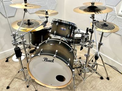 Pearl Decade Maple Drum Kit