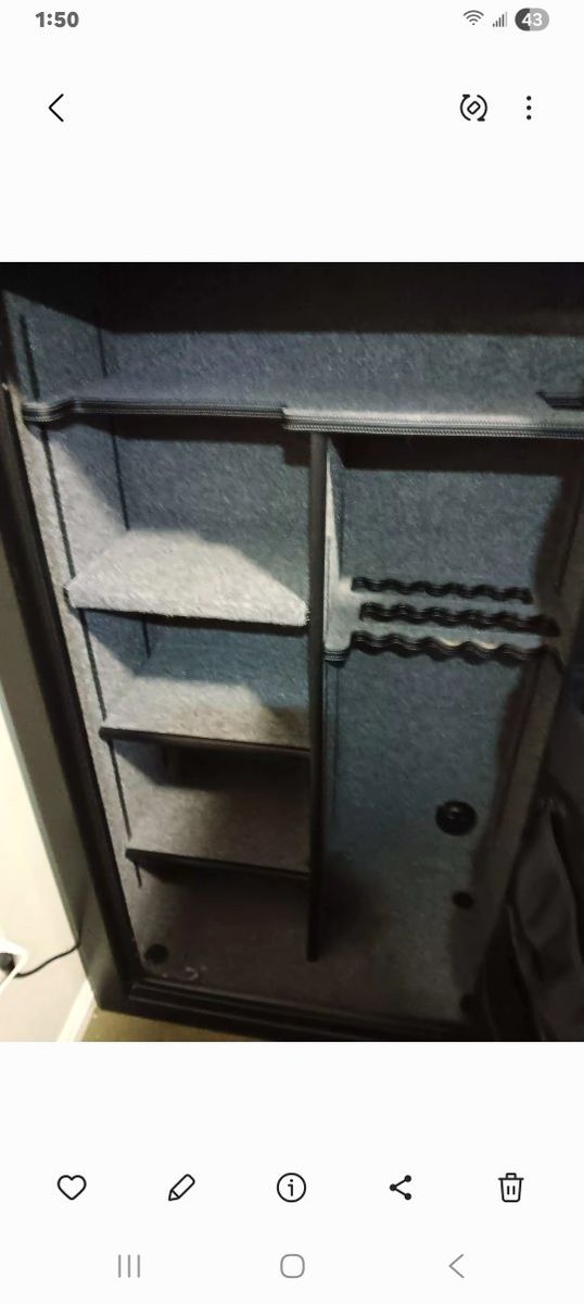 Main image 3