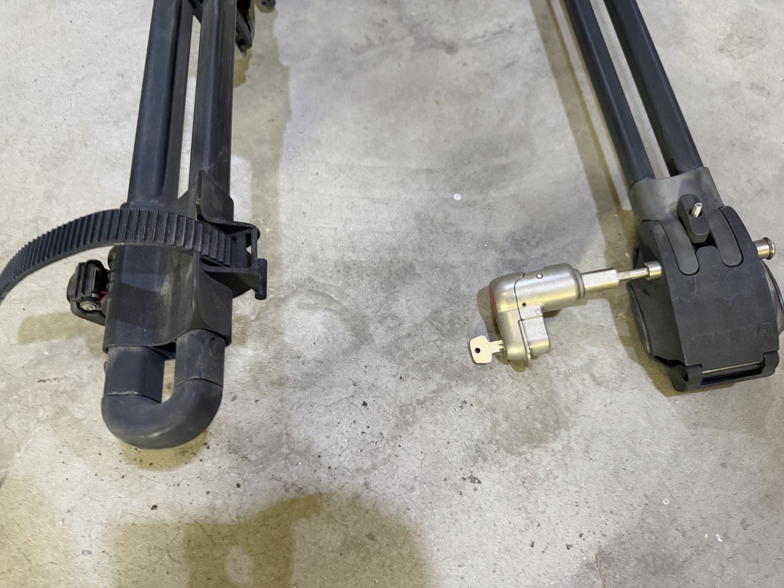 Yakima bike and ski rack