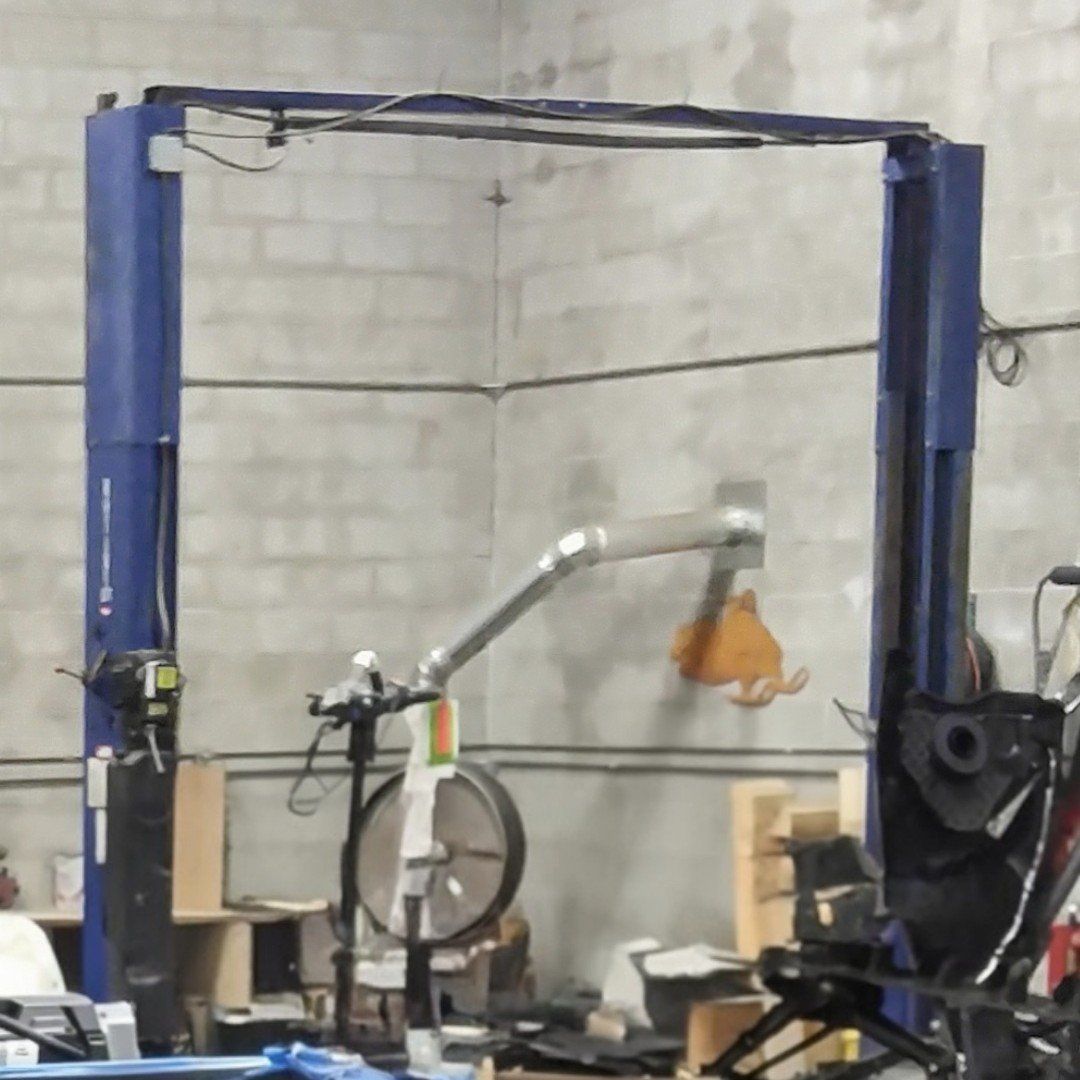 2 POST CAR LIFT ROTARY BRAND HD