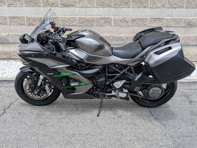 2019 Kawasaki Ninja H2 SX SE Plus