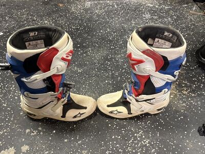 Alpinestars Tech 10 size 11