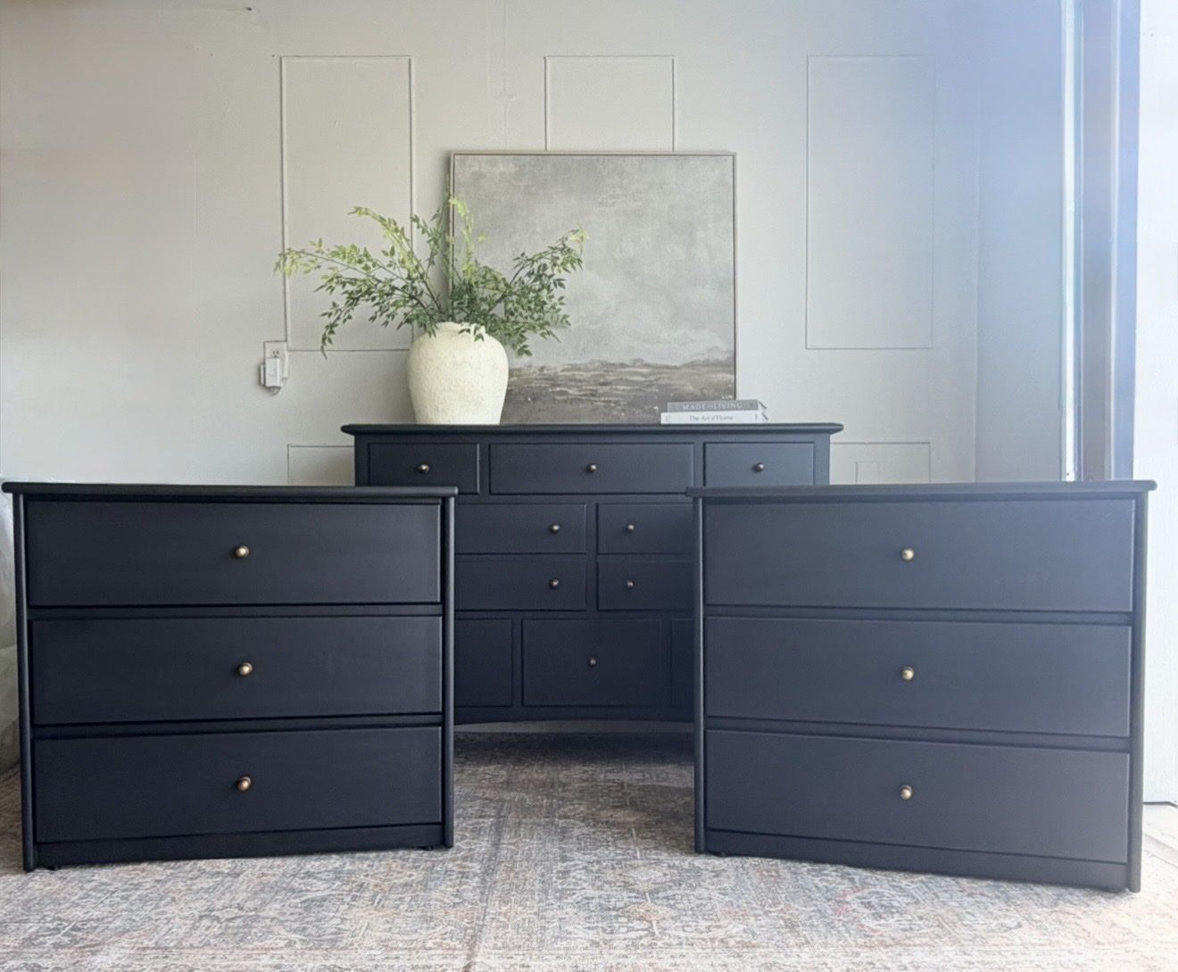 Dresser set