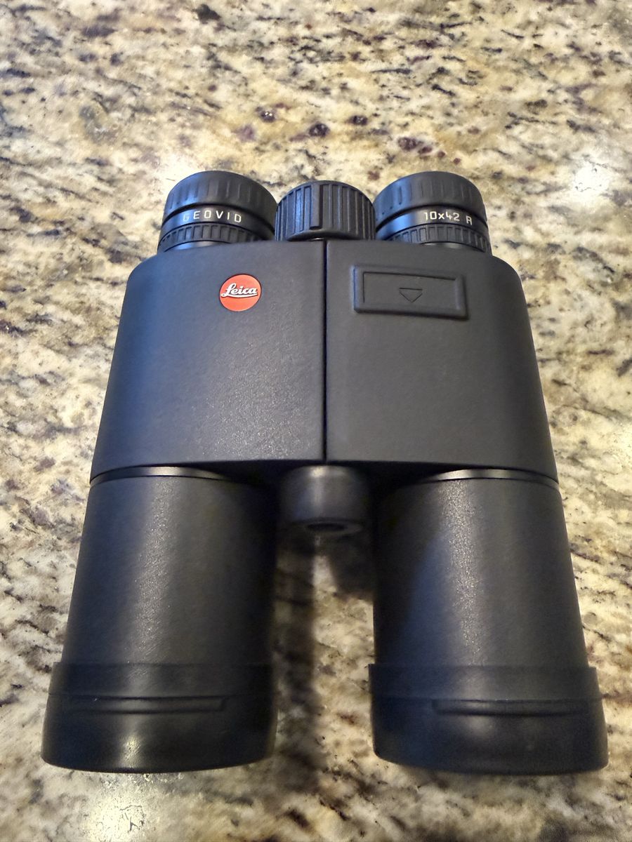 Leica Geovid 10x42 R Rangefinder Binoculars