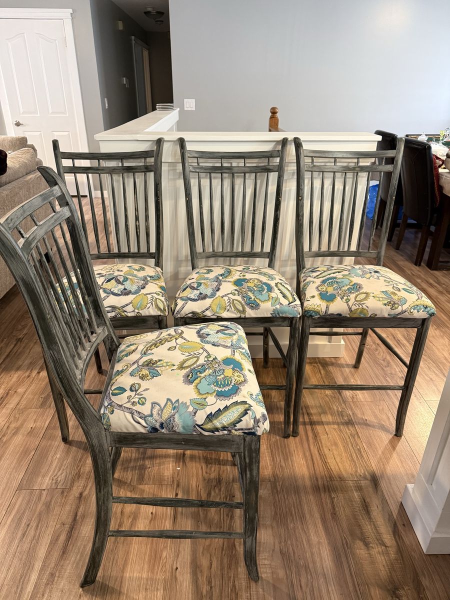 Barstools 4 Counter Height