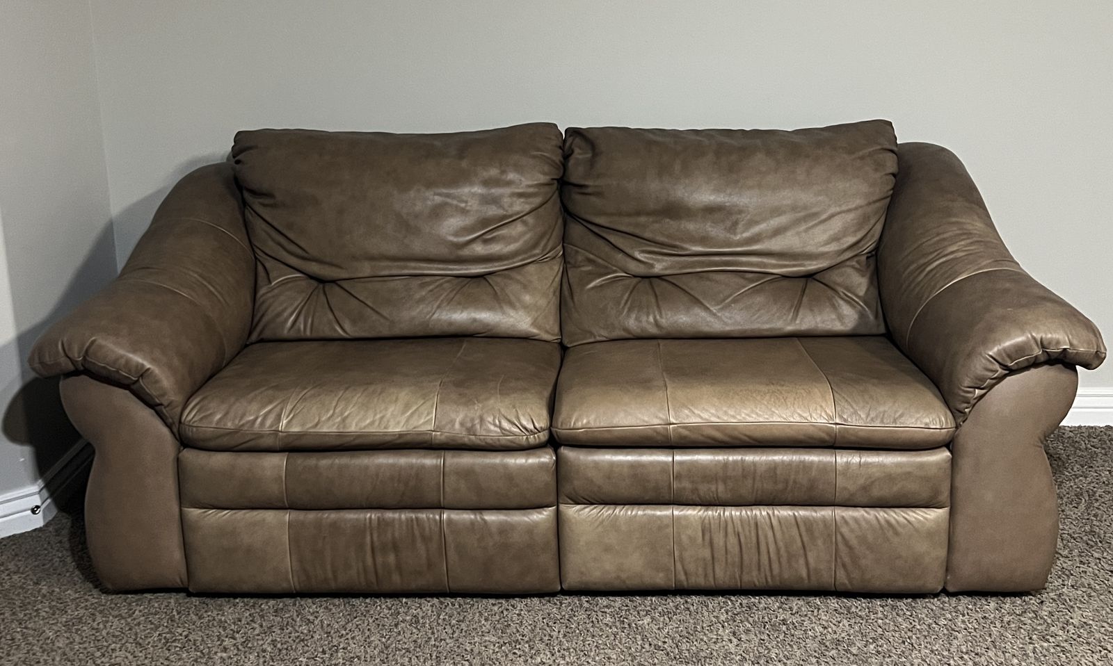 La-Z-Boy Leather Recliner Couch
