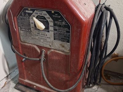 Lincoln Electric Lincwelder AC-225-S Variable Voltage AC Arc Welder