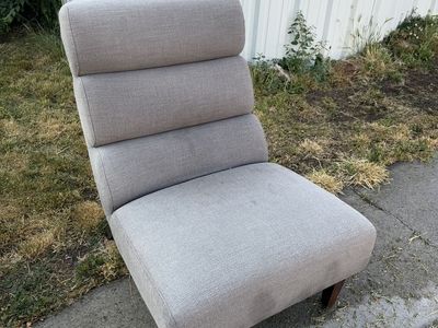 Contemporary Grey Fabric Armless Slipper Chair with Wood Legs