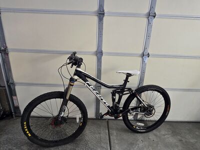 ️ Fezzari Nebo Peak Mountain Bike – Trail Ready! ️