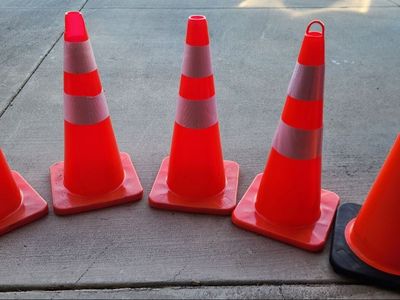 Assorted 28" Road Cones