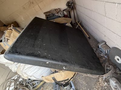 Truck bed lid topper
