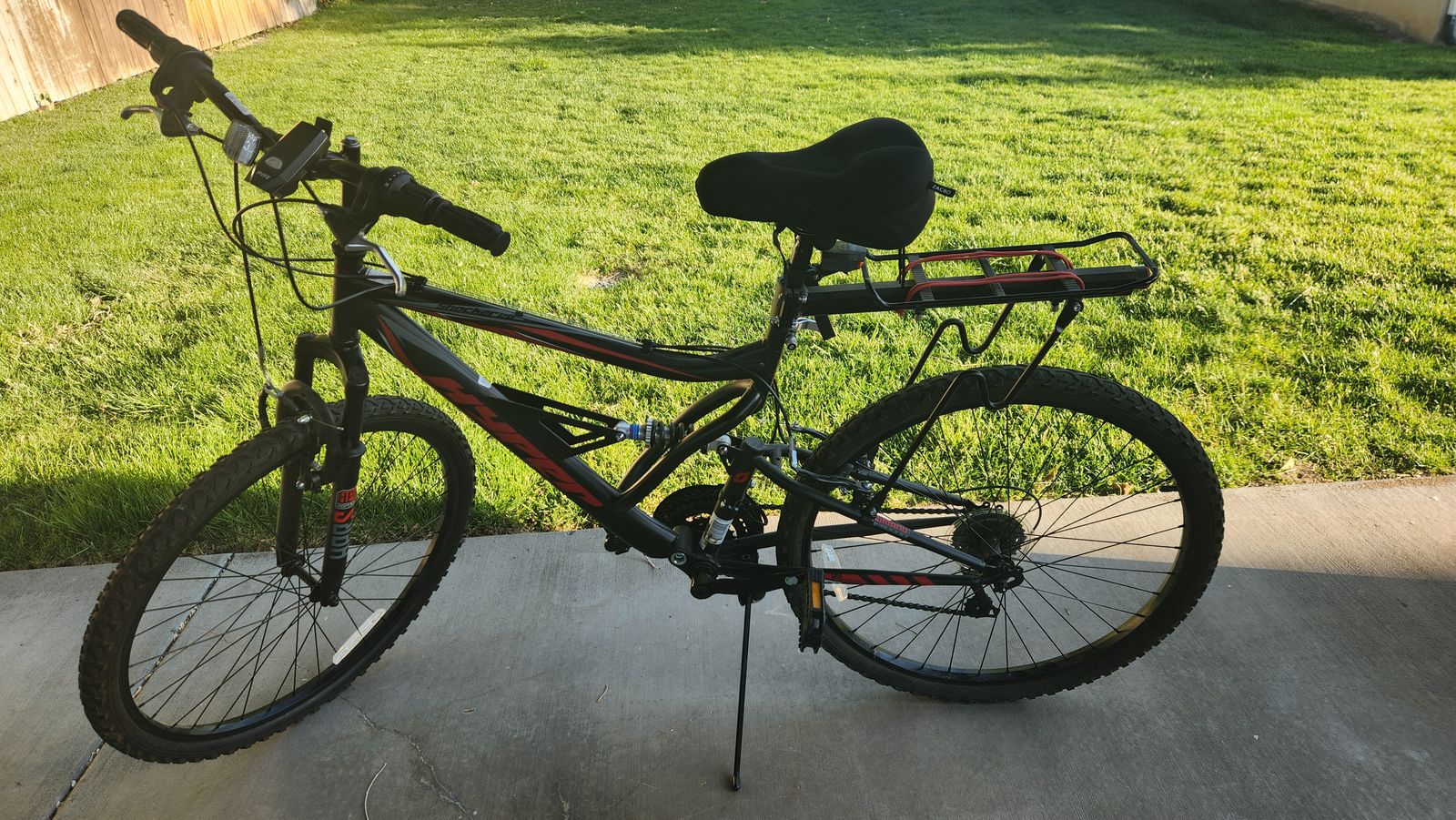 Hyper Shocker2G mountain bike