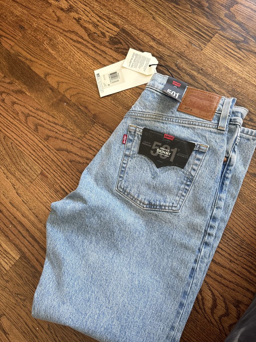 NWT LEVIS 501 jeans skinny 29x28