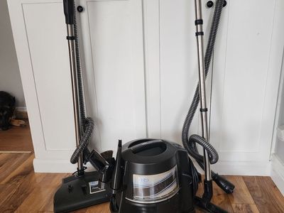 Rainbow Vacuum System