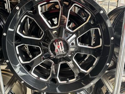 XD Series 20x9 Gloss black w/Milled Accent. Brand new set of 4 wheels.