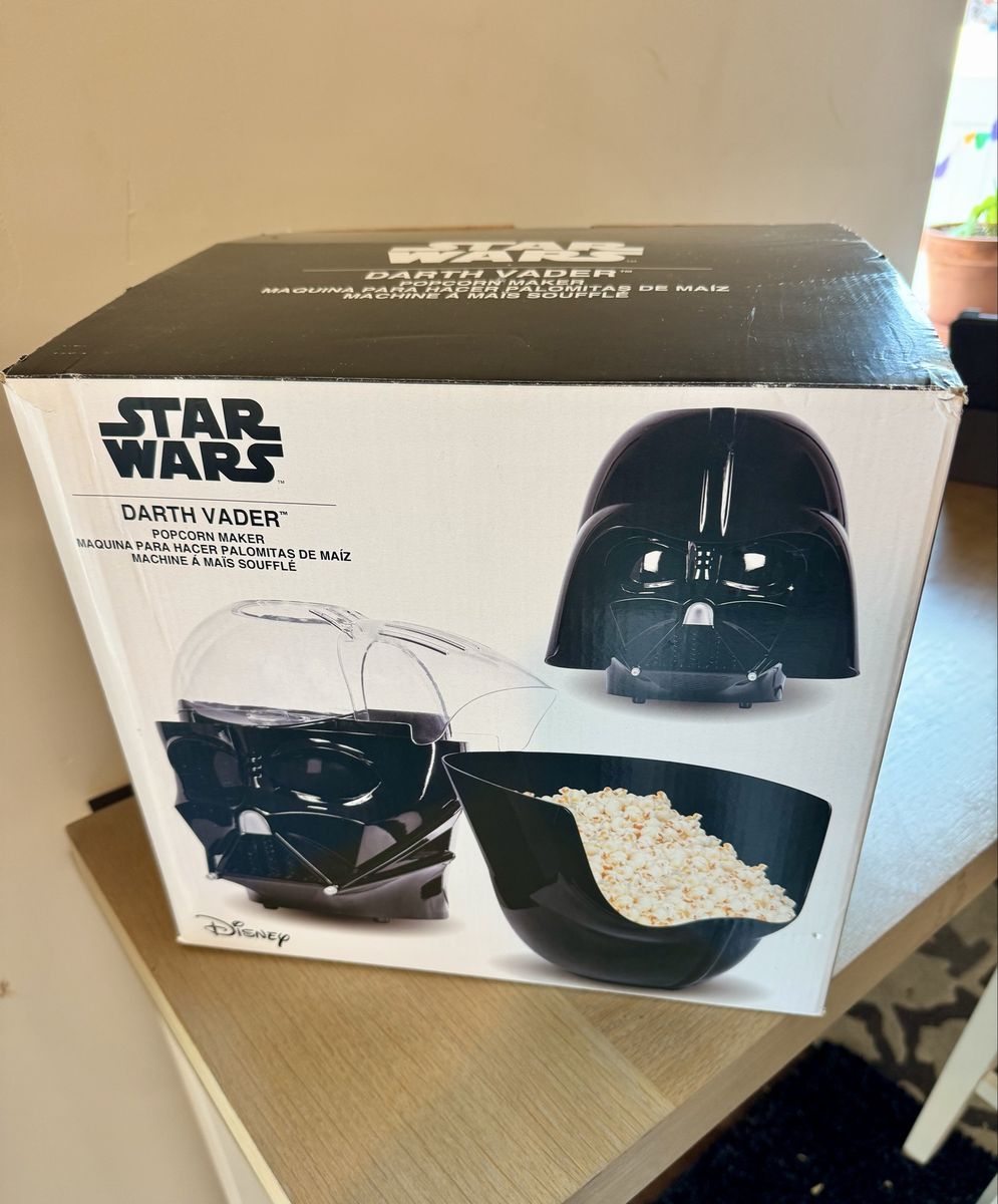 Darth Vader Popcorn Maker