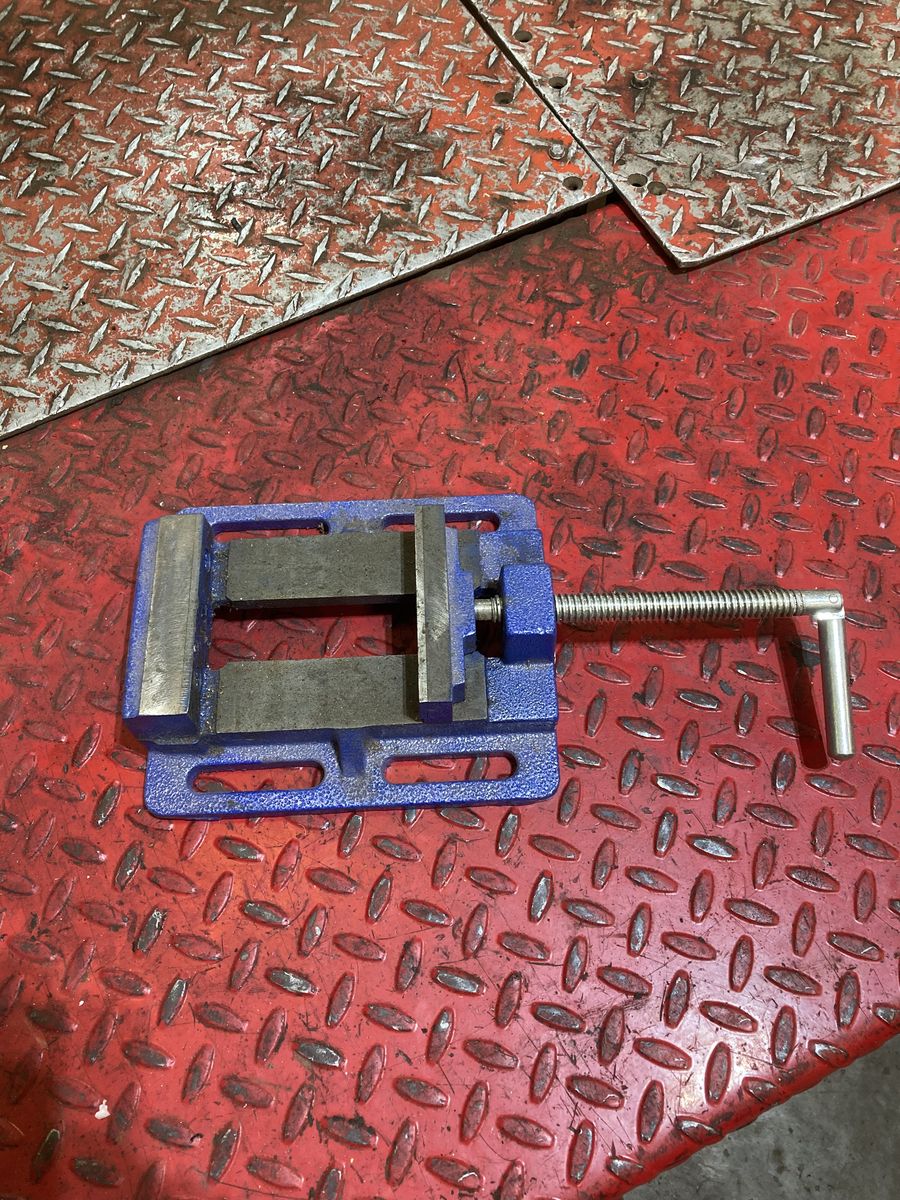 Drill vise