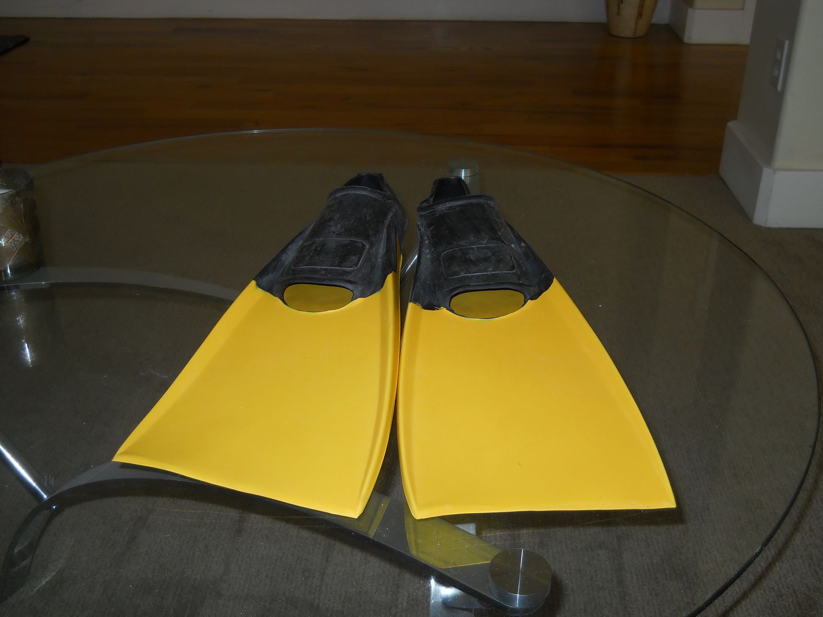 Body Glove swim fins, comfortabel silicon flippers for men and women  $15