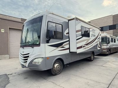 2013 Fleetwood Storm 28MS with Slide