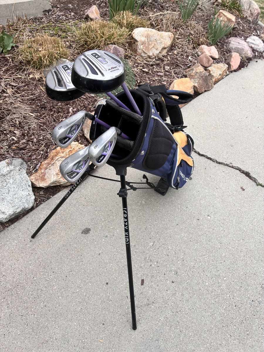 Junior golf clubs set for sale
