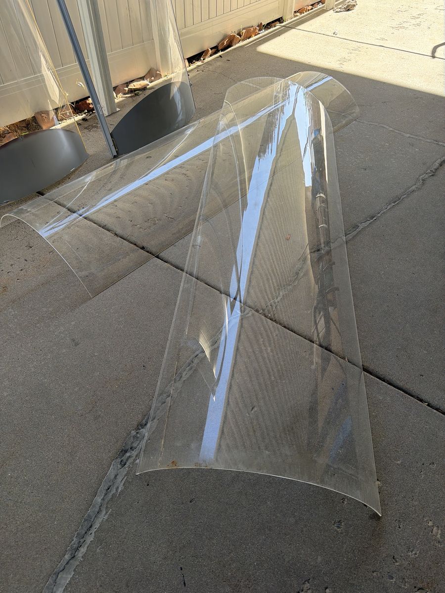 XL LARGE CURVED PLEXIGLASS  PANELS 8 FOOT BY 2 FOOT 50.00 EACH
