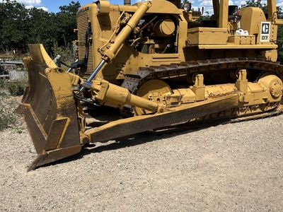 Caterpillar CAT D7 Bulldozer Heavy Equipment Crawler