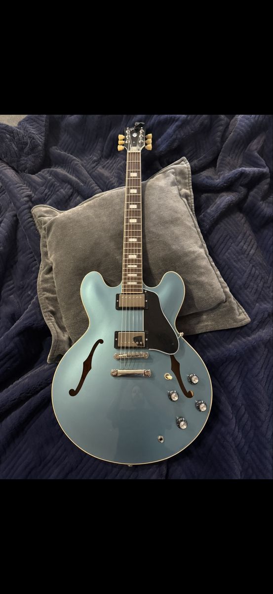 Gibson ES-335 trades