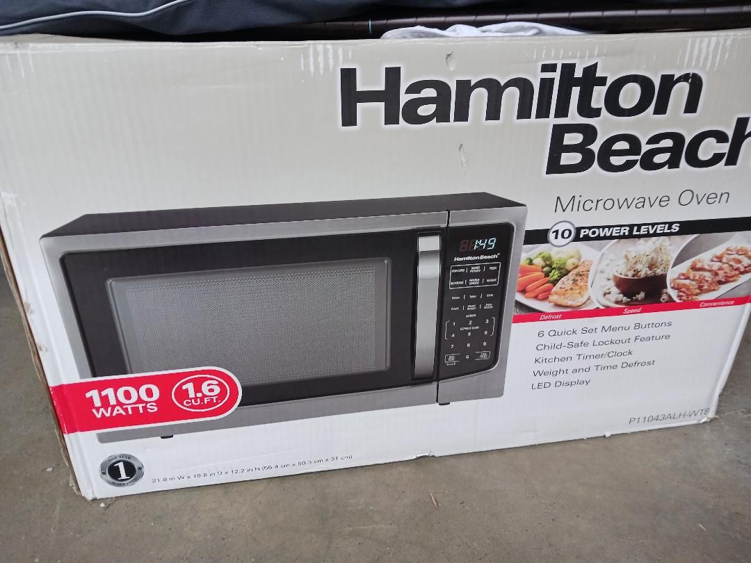 Hamilton Beach 1100 watts Microwave