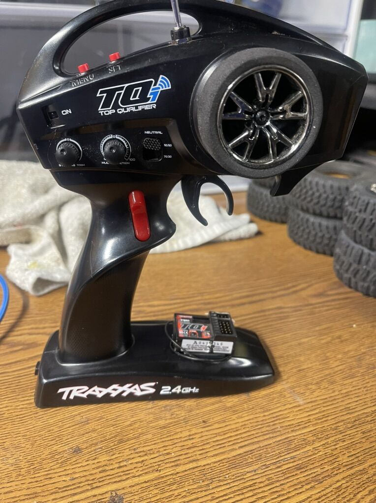 Traxxas TQI 4-Ch Radio And Reci And Blueto $100