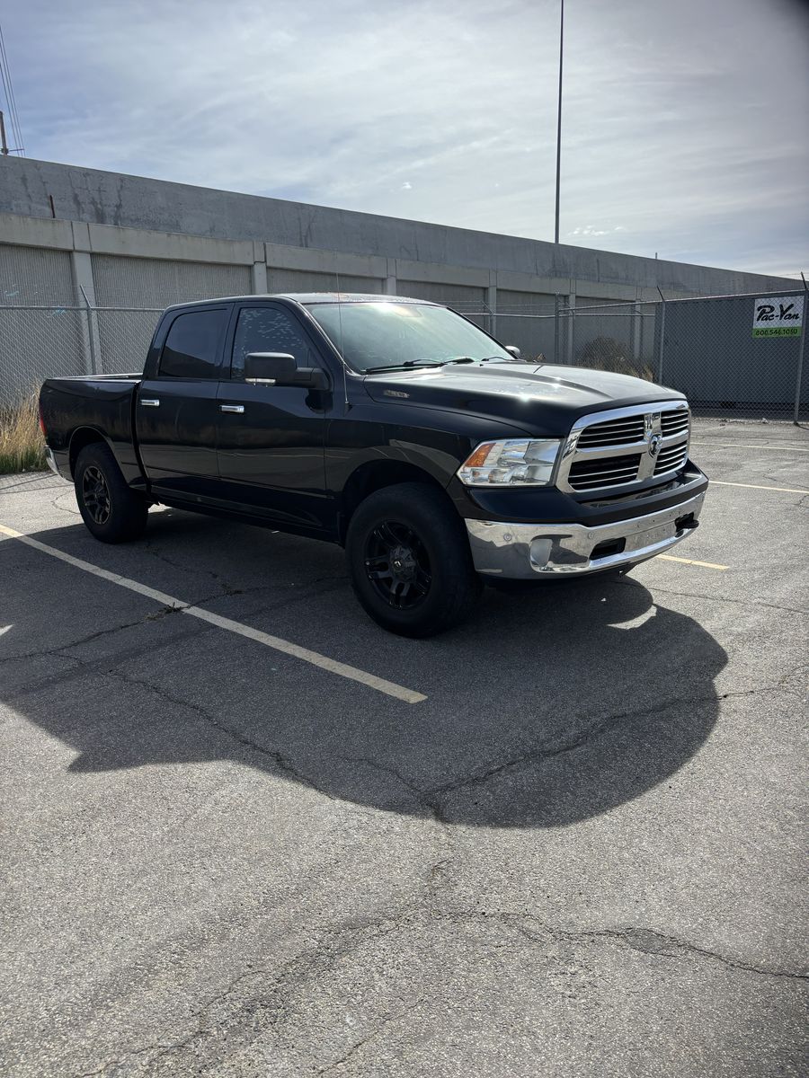 2014 RAM 1500 Big Horn