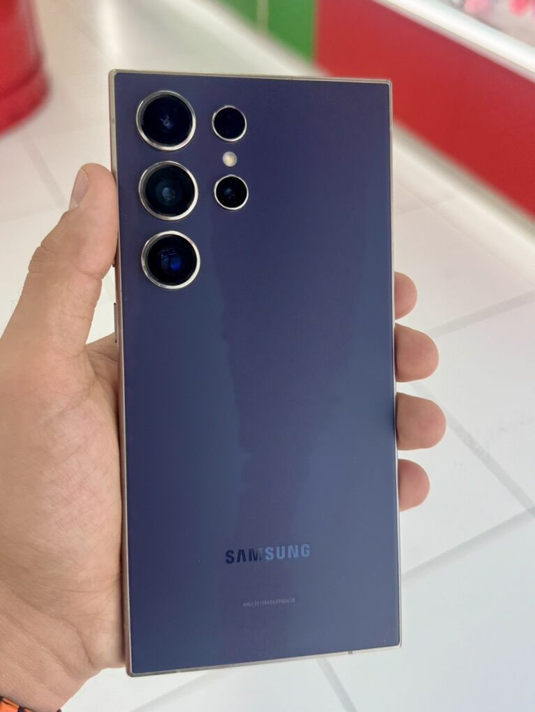 Samsung Galaxy S24 Ultra, 256 GB - T-Mobile, MetroPCS, Mint Mobile, Tello, Google FI, and Ting