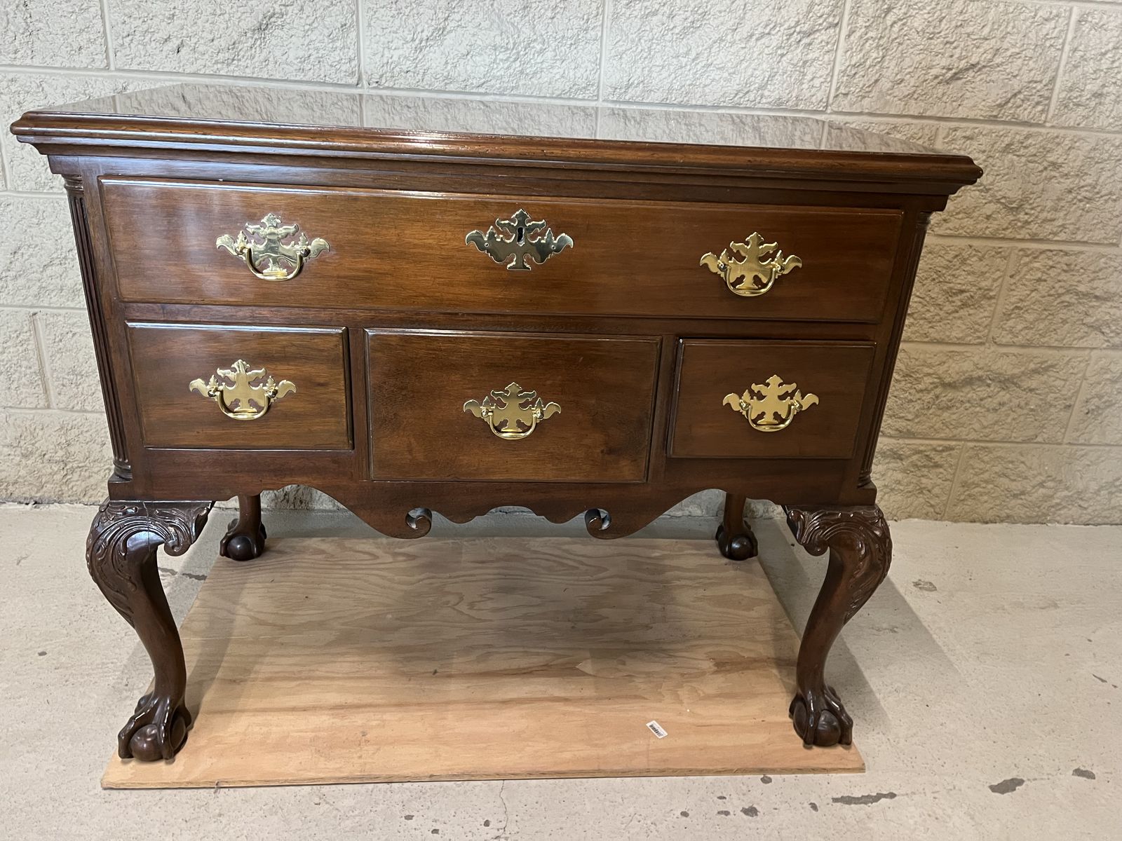 HIGH QUALITY MAHOGANY CHIPPENDALE LOW BOY REPRODUCTION