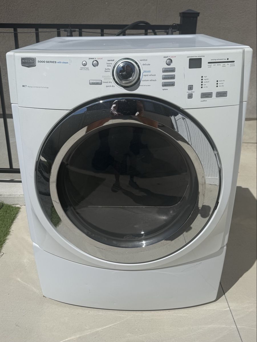 Maytag 5000 Series with Steam Front Load Washer/Dryer White Used