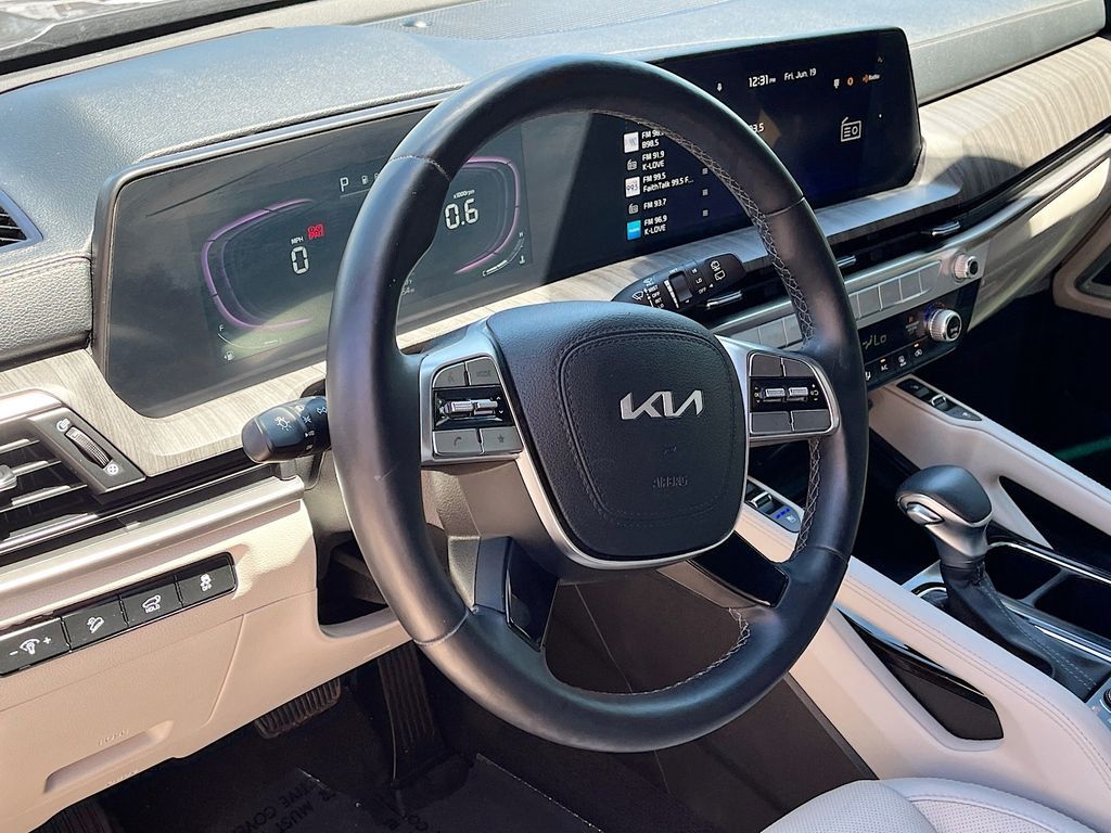 Main image 11
