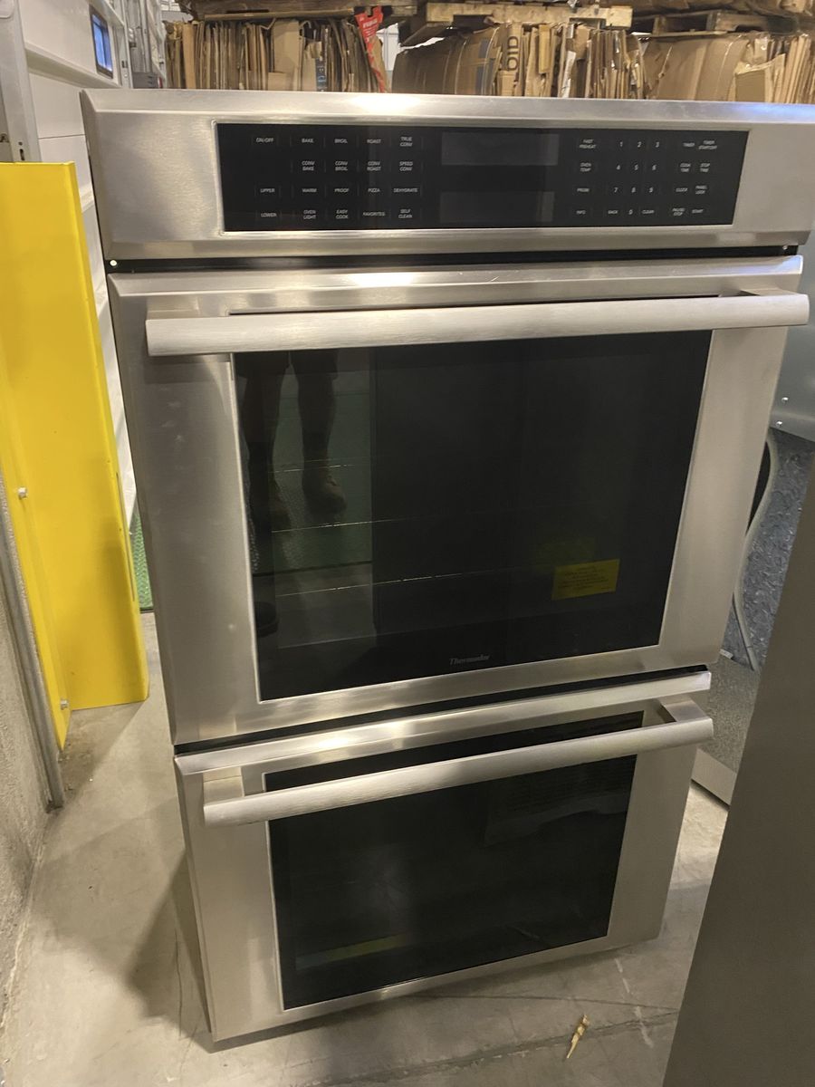 Thermador double wall oven