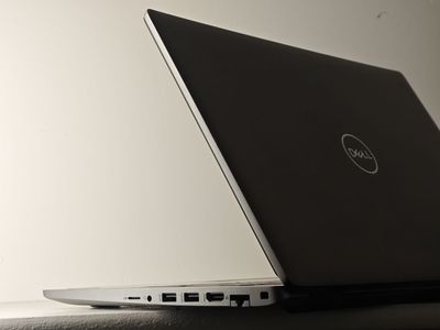 Dell Latitude 5530 | i7-1255U | 32G+512G | 15.6" | Office 2024 | Excellent | OEM Charger