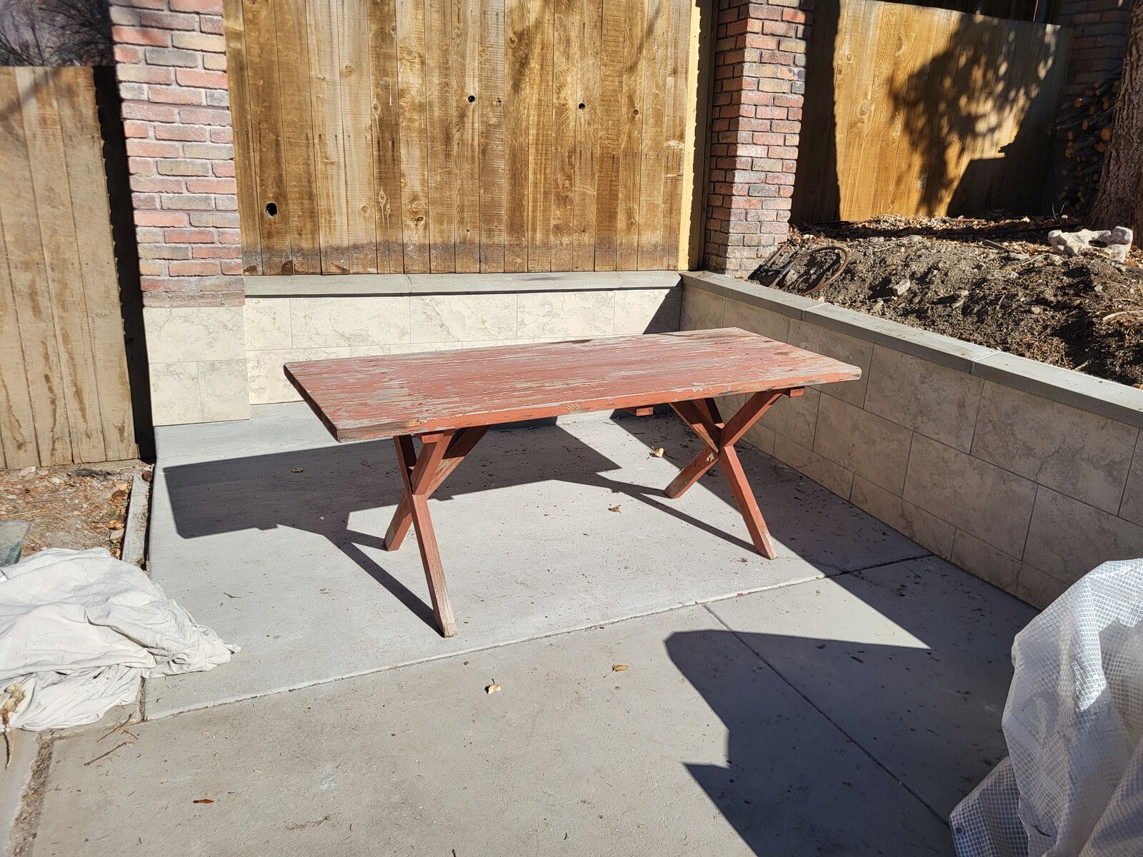 FREE picnic table